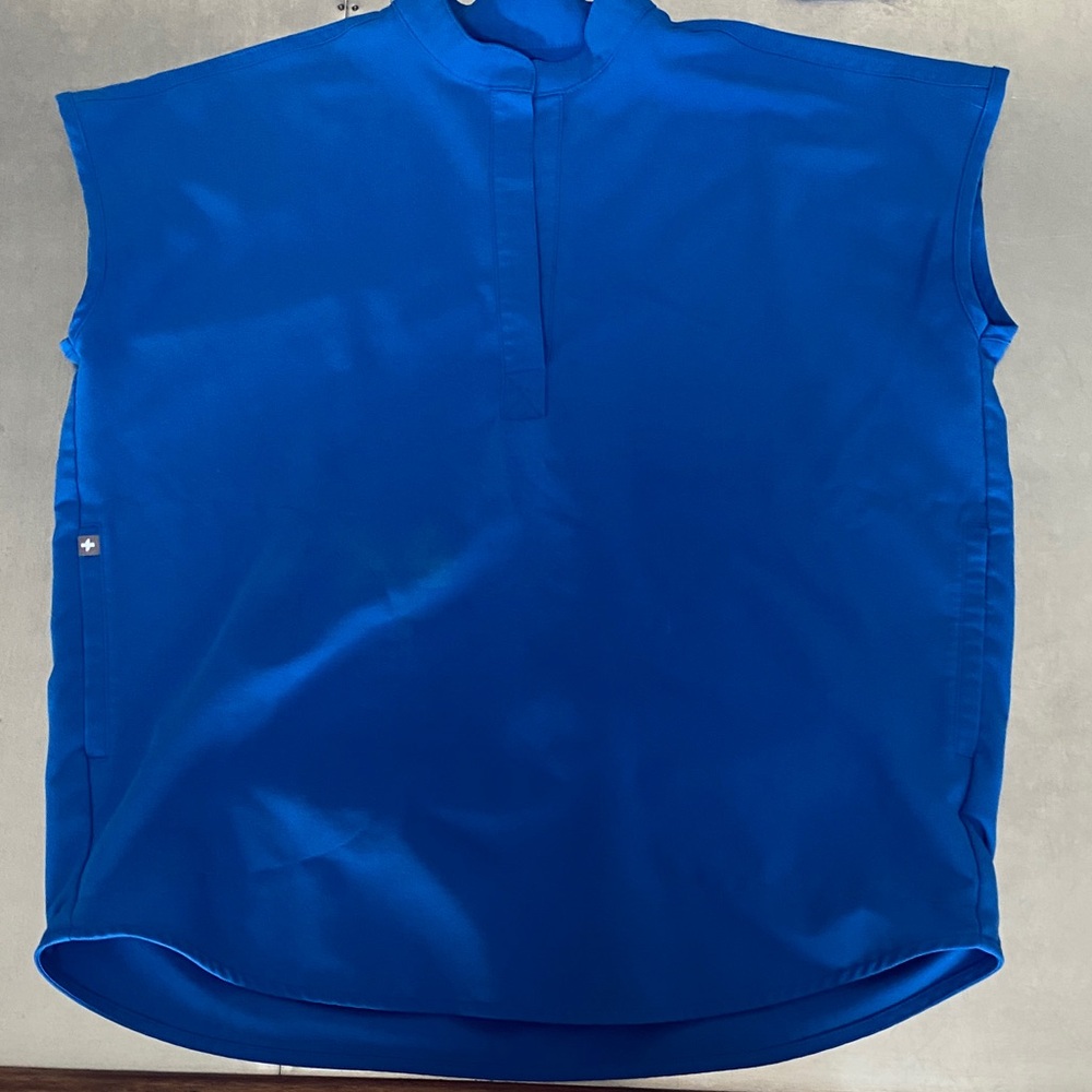 Figs Blue Top XS